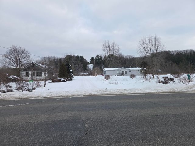 13774 S Maple Island Road, Twin Lake, MI 49457