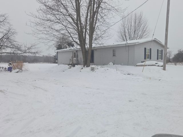 13774 S Maple Island Road, Twin Lake, MI 49457