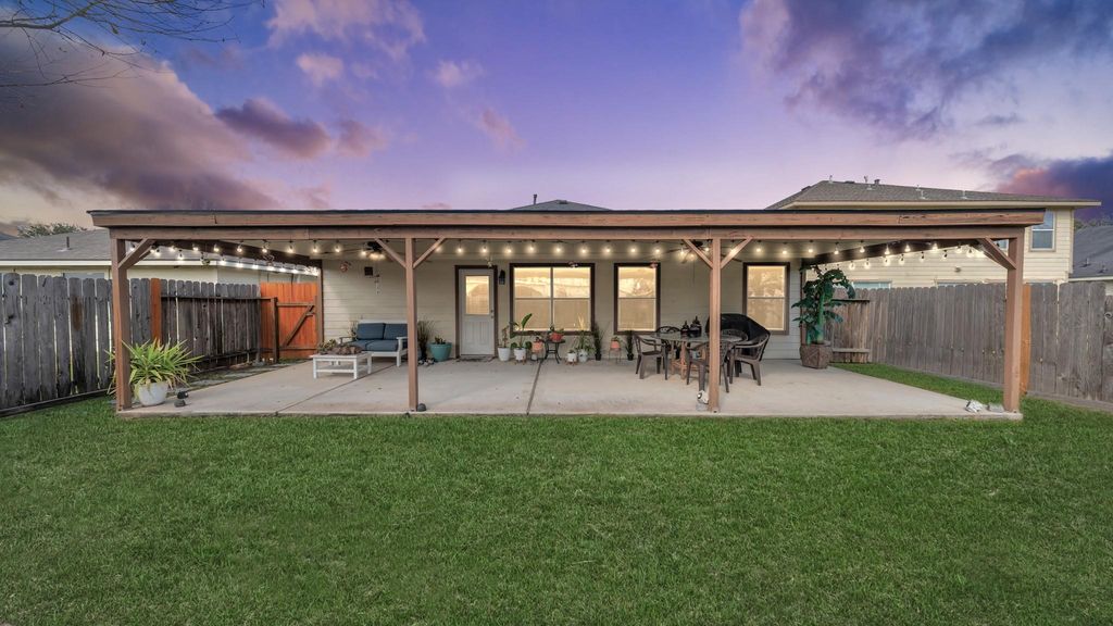 19515 Buckland Park Drive, Katy, TX 77449