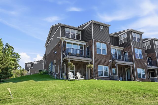 381 Strawberry Drive, Rochester Hills, MI 48307