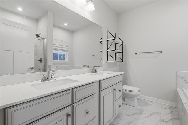 4006 Crown Dr, South Park, PA 15129