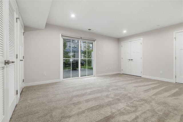 4006 Crown Dr, South Park, PA 15129