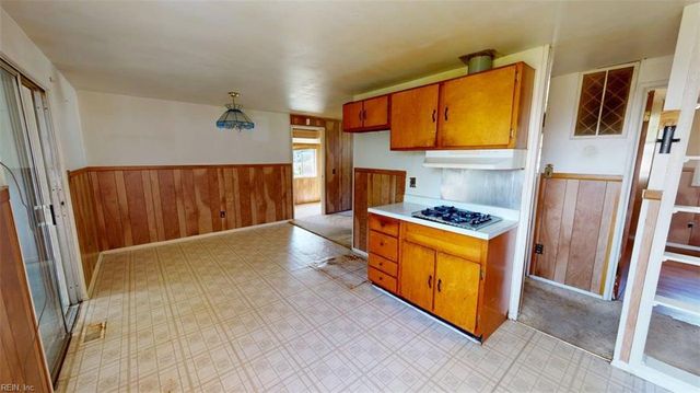 2008 Conner RD, Hampton, VA 23663
