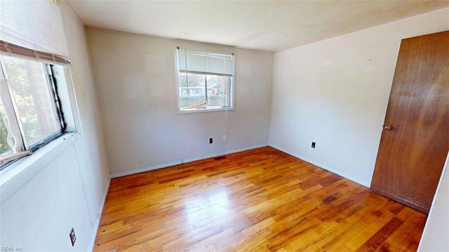 2008 Conner RD, Hampton, VA 23663