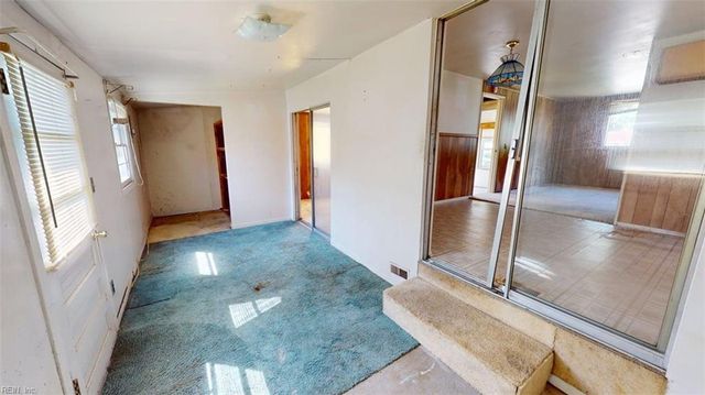 2008 Conner RD, Hampton, VA 23663