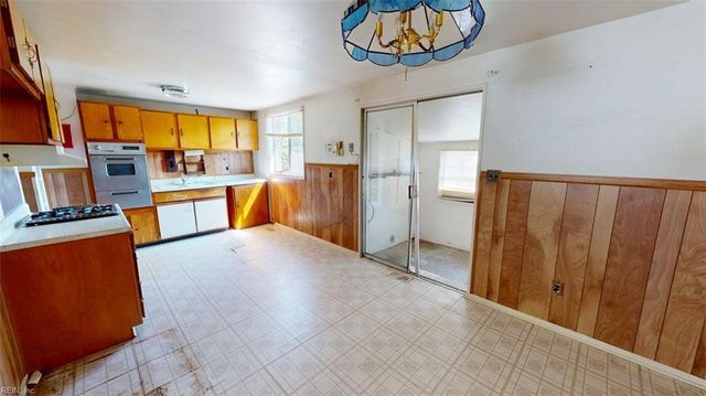 2008 Conner RD, Hampton, VA 23663