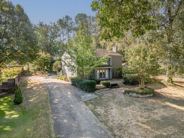 717 Melton Dr, Jonesboro, AR 72401