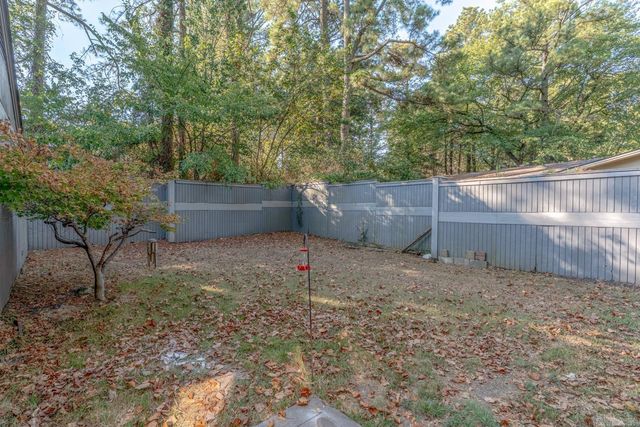 717 Melton Dr, Jonesboro, AR 72401