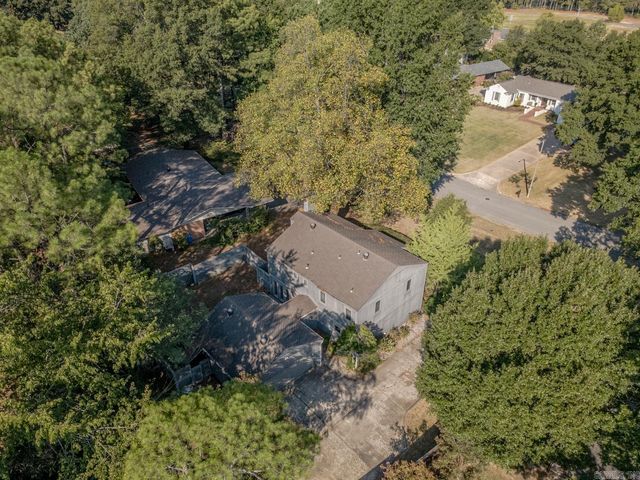 717 Melton Dr, Jonesboro, AR 72401