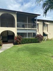 3526 La Palmas Court D-1, Greenacres, FL 33463