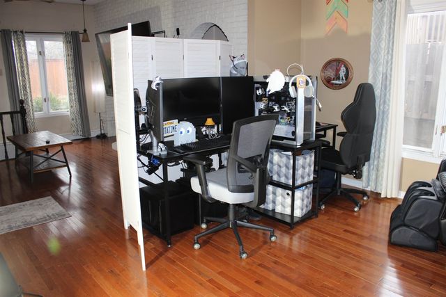 422 Beechwood Road, Salina, KS 67401