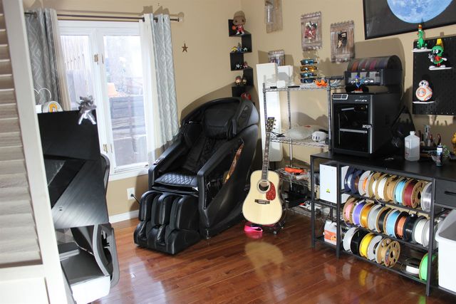 422 Beechwood Road, Salina, KS 67401