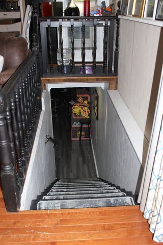 422 Beechwood Road, Salina, KS 67401