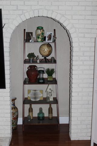 422 Beechwood Road, Salina, KS 67401