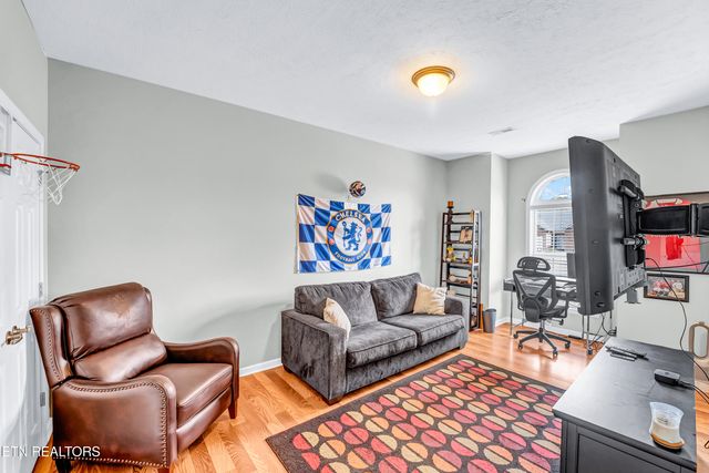 7908 Valley Park Lane, Knoxville, TN 37909