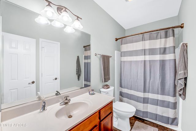 7908 Valley Park Lane, Knoxville, TN 37909