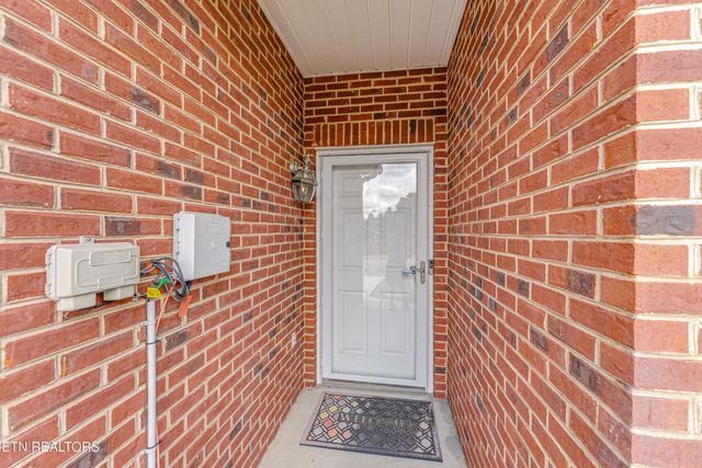 7908 Valley Park Lane, Knoxville, TN 37909