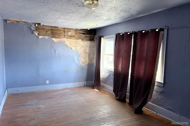 5511 Lakeview Street, Detroit, MI 48213