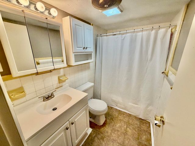 318 E Frog Hollow Road, Science Hill, KY 42553