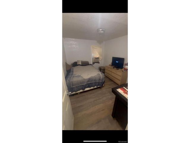 1037 S Perry St, Denver, CO 80219