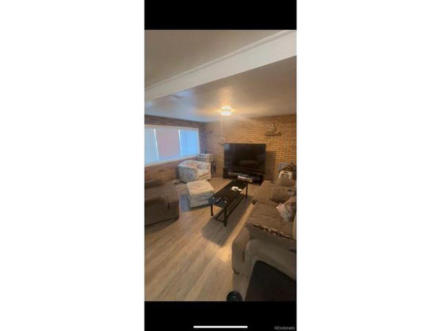 1037 S Perry St, Denver, CO 80219