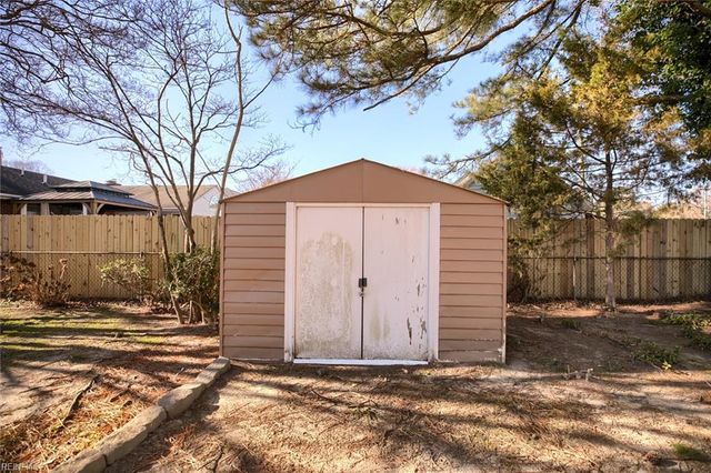 112 Parker AVE, Newport News, VA 23606