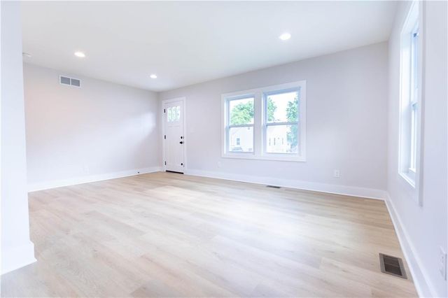 3312 Delavan Avenue, Kansas City, KS 66104