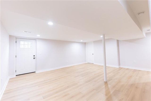 3312 Delavan Avenue, Kansas City, KS 66104