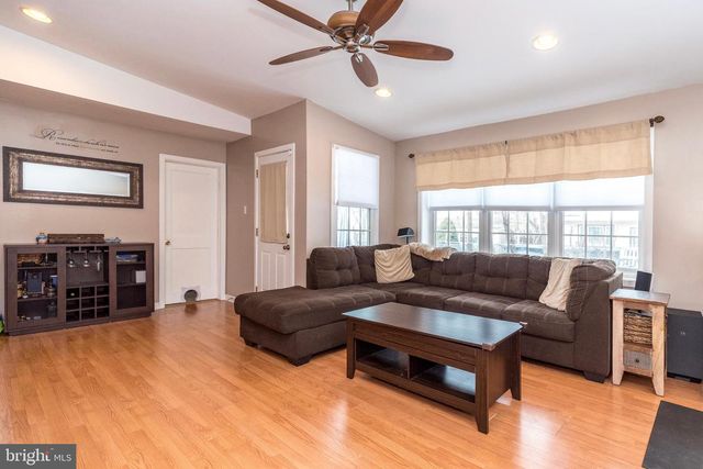 459 HARRISON AVE, Hatboro, PA 19040