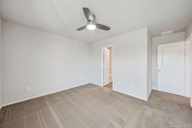 7058 DOMINIC VLY, San Antonio, TX 78242