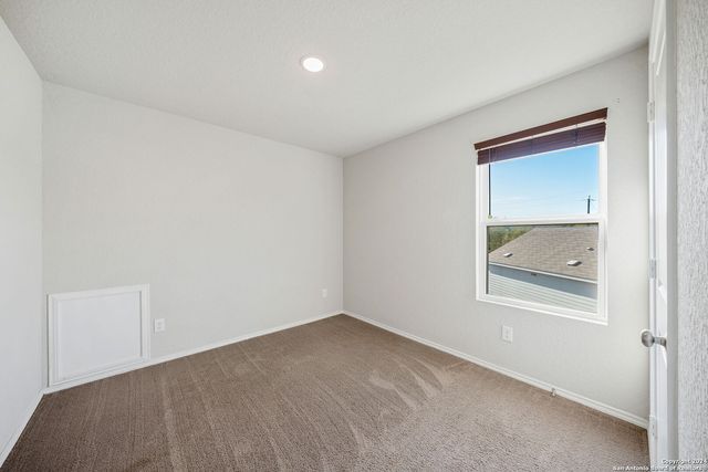 7058 DOMINIC VLY, San Antonio, TX 78242