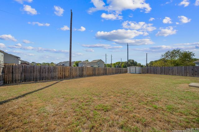 7058 DOMINIC VLY, San Antonio, TX 78242