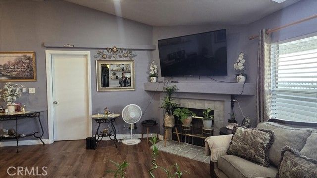 15445 Cobalt 227, Sylmar (los Angeles), CA 91342