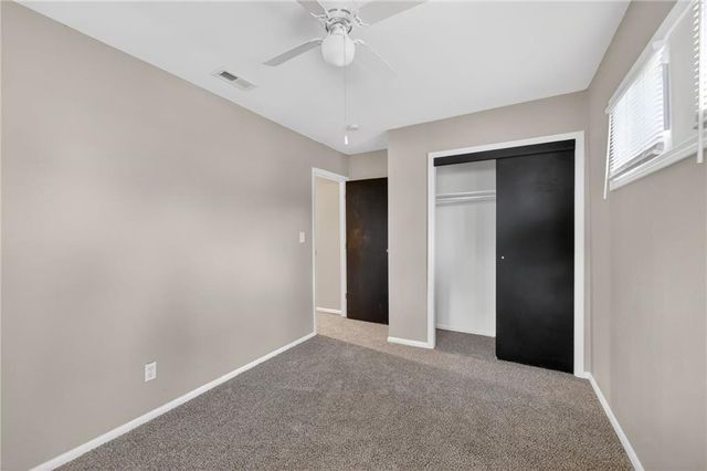 8615 E 114TH Street, Kansas City, MO 64134