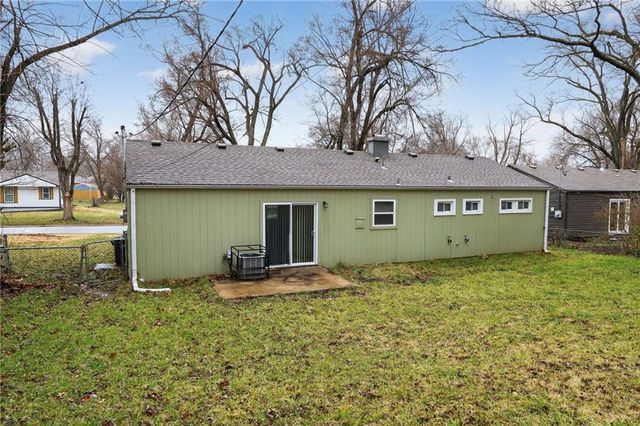 8615 E 114TH Street, Kansas City, MO 64134