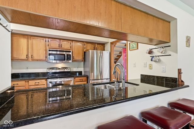 2342 Calaveras Way, Indianapolis, IN 46240