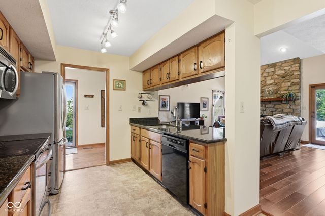 2342 Calaveras Way, Indianapolis, IN 46240