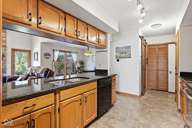 2342 Calaveras Way, Indianapolis, IN 46240