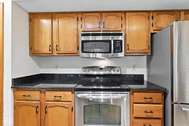 2342 Calaveras Way, Indianapolis, IN 46240