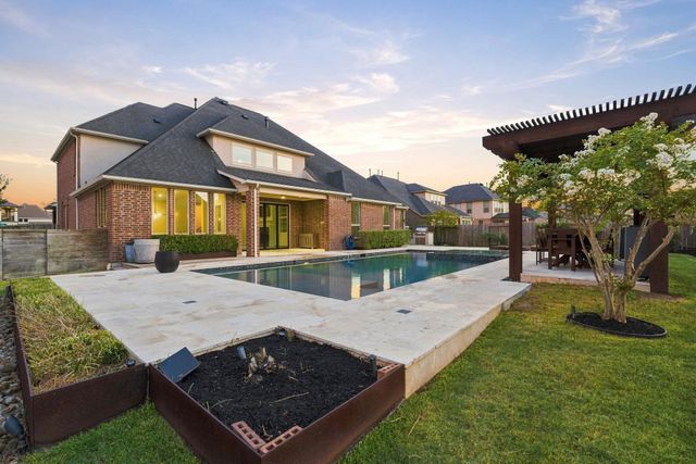 1627 Kaleta Pass Lane, League City, TX 77573