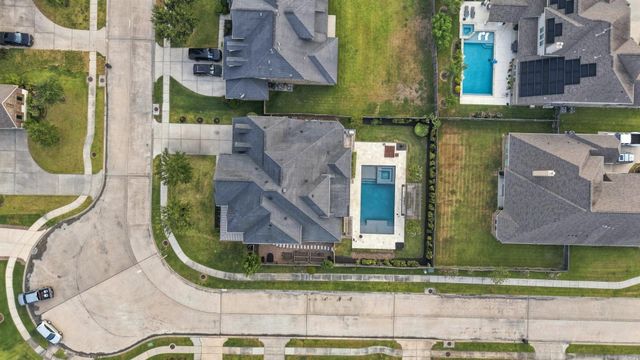 1627 Kaleta Pass Lane, League City, TX 77573