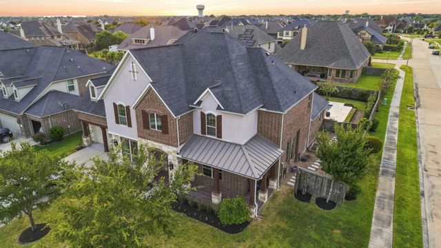1627 Kaleta Pass Lane, League City, TX 77573