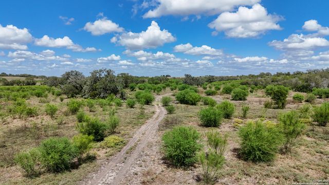 4444 FM 1339, Kingsbury, TX 78638