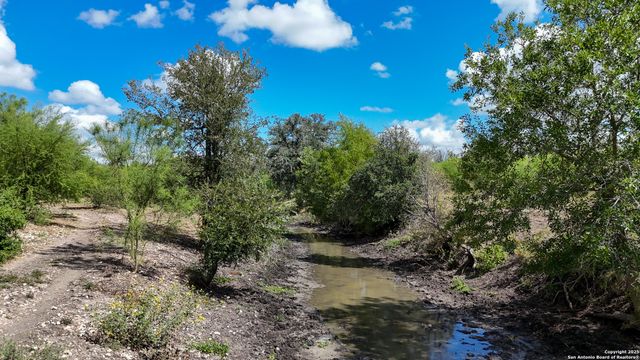 4444 FM 1339, Kingsbury, TX 78638