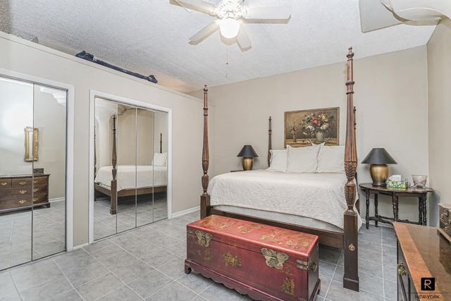 10 W Bway # 5-J, New York City, NY 10301