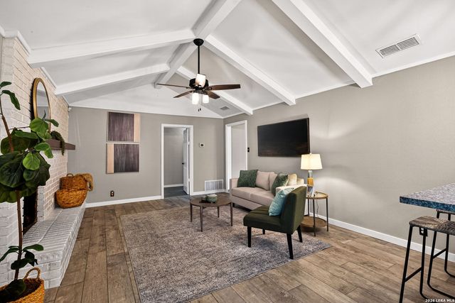 3415 Hopecrest Street, San Antonio, TX 78230