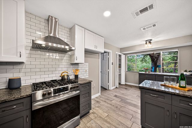 3415 Hopecrest Street, San Antonio, TX 78230