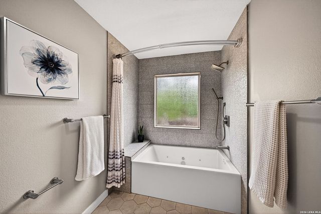 3415 Hopecrest Street, San Antonio, TX 78230