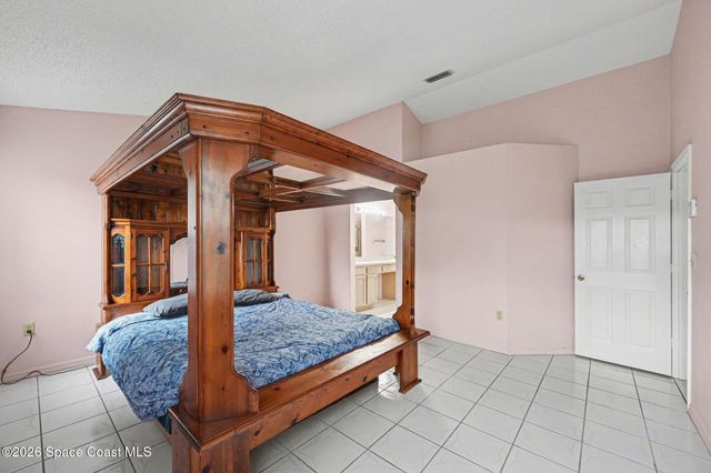 936 Hattaras Terrace SE, Palm Bay, FL 32909