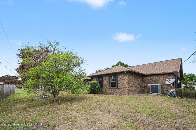 936 Hattaras Terrace SE, Palm Bay, FL 32909